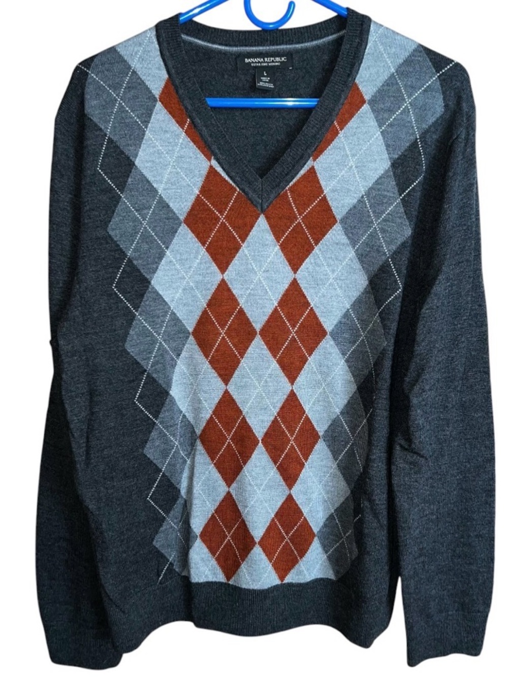 Banana Republic Extra Fine Merino Wool Plaid Sweater 
• Men’s Size Large